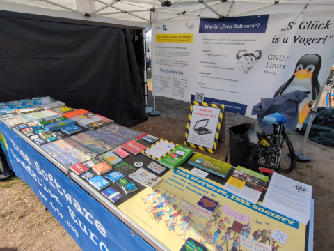 An overview of the information desk after setting it up