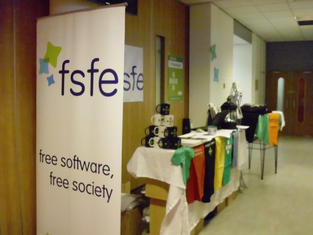 FSFE-Stand auf der T-DOSE 2012